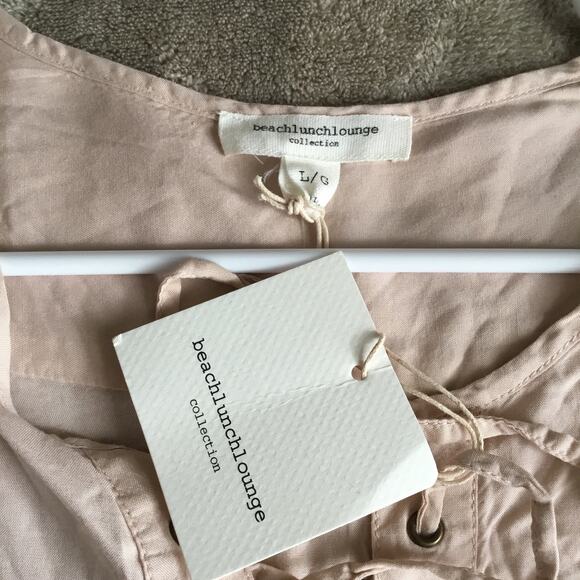 BeachLunchLounge Women's Lace-up long sleeve Blush Top Sz L - Picture 3 of 5